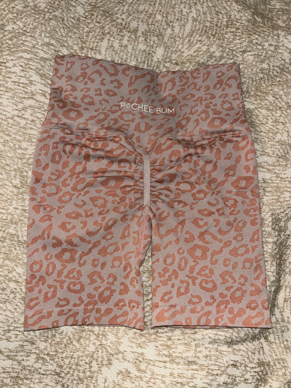 Pchee Bum Leopard Scrunch Bum Shorts